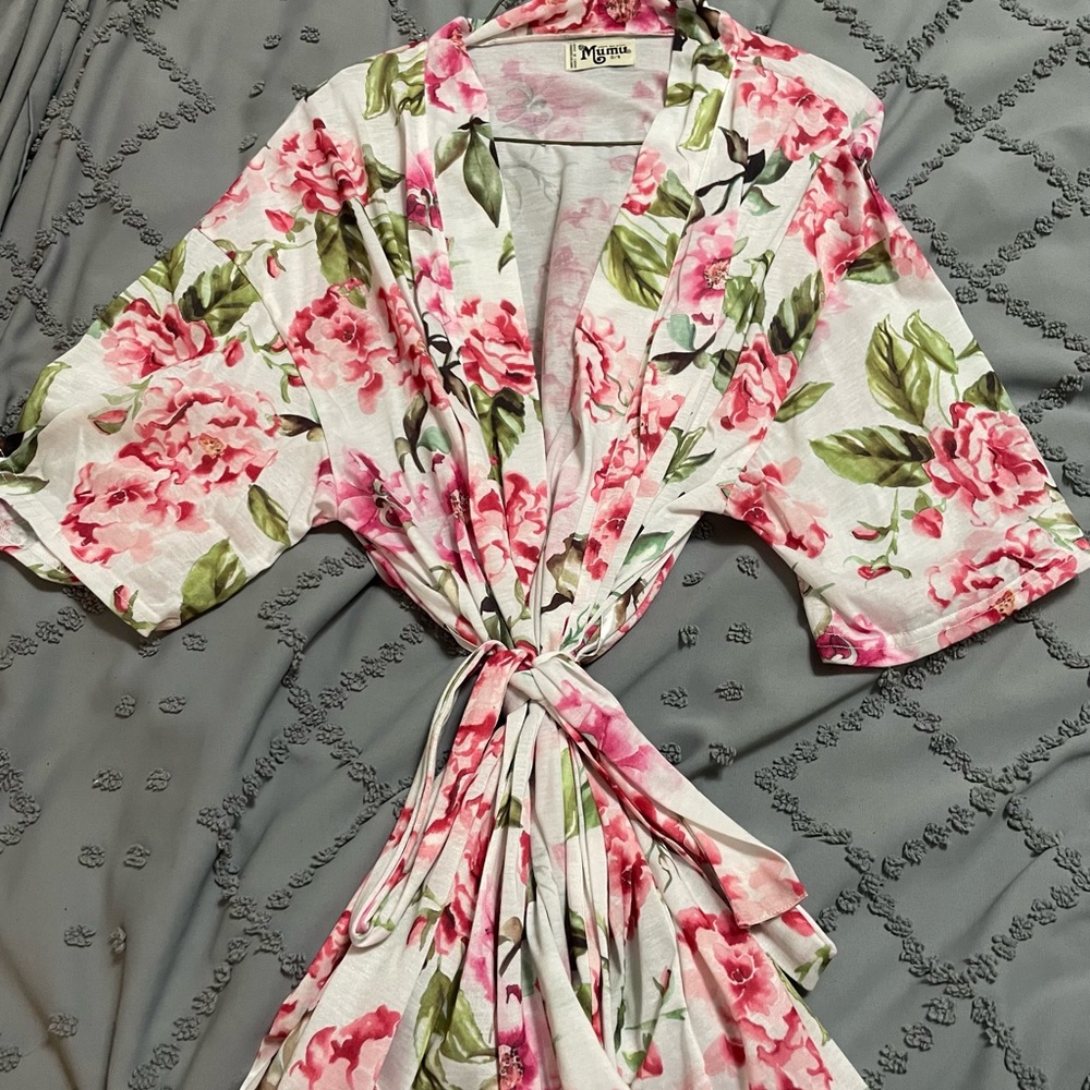 MuMu floral OS robe